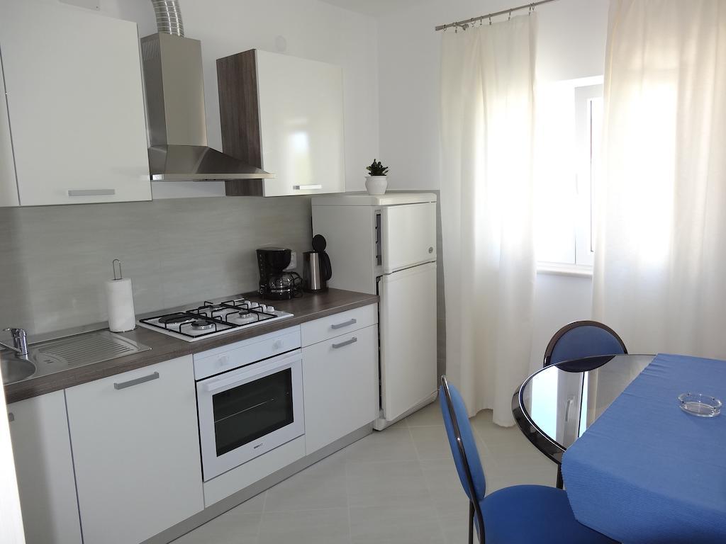 Roko Apartment *